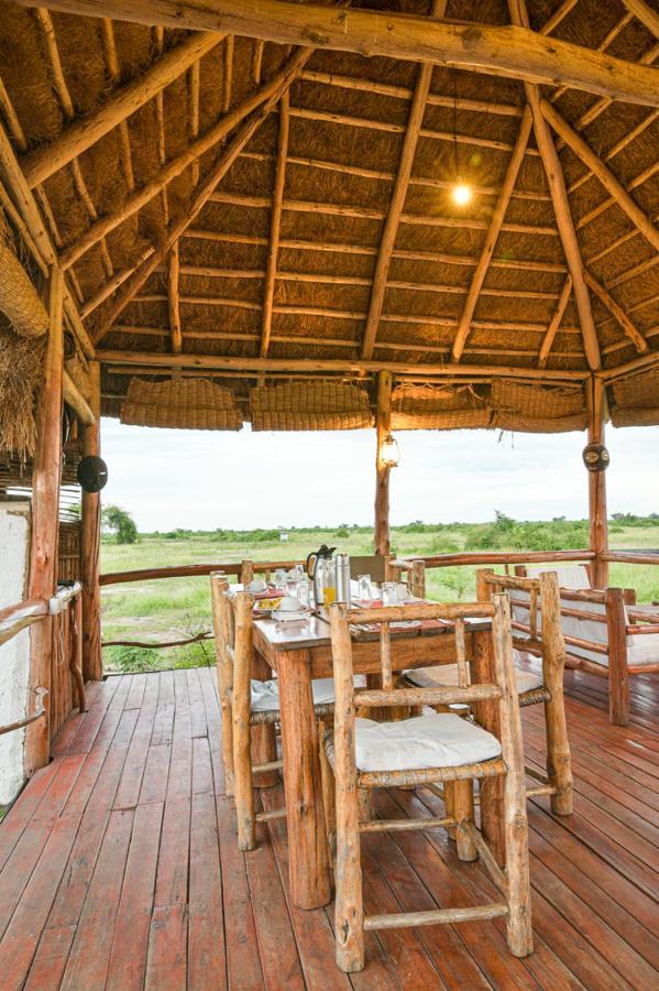 Отель Kazinga Wilderness Safari Camp Касесе Экстерьер фото